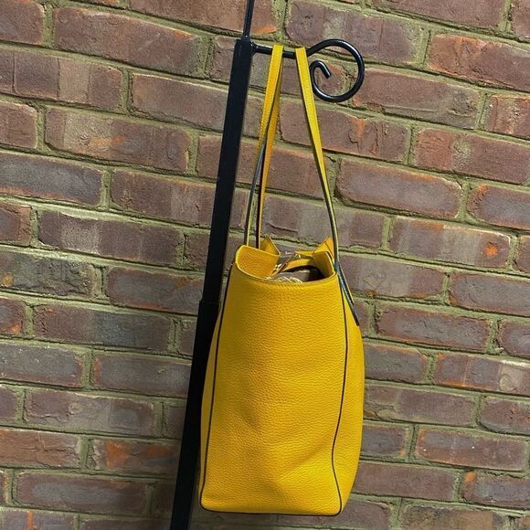 Gucci Authentic Mustard Pebbled Leather Large Swing Shopper Tote Bag - Picture 3 of 15
